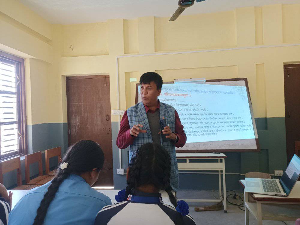 सरस्वती माध्यमिक विद्यालय हेलम्बु–४मा बाल सुरक्षा तथा मानव बेचबिखन विरुद्धको सचेतना कार्यक्रम सम्पन्न