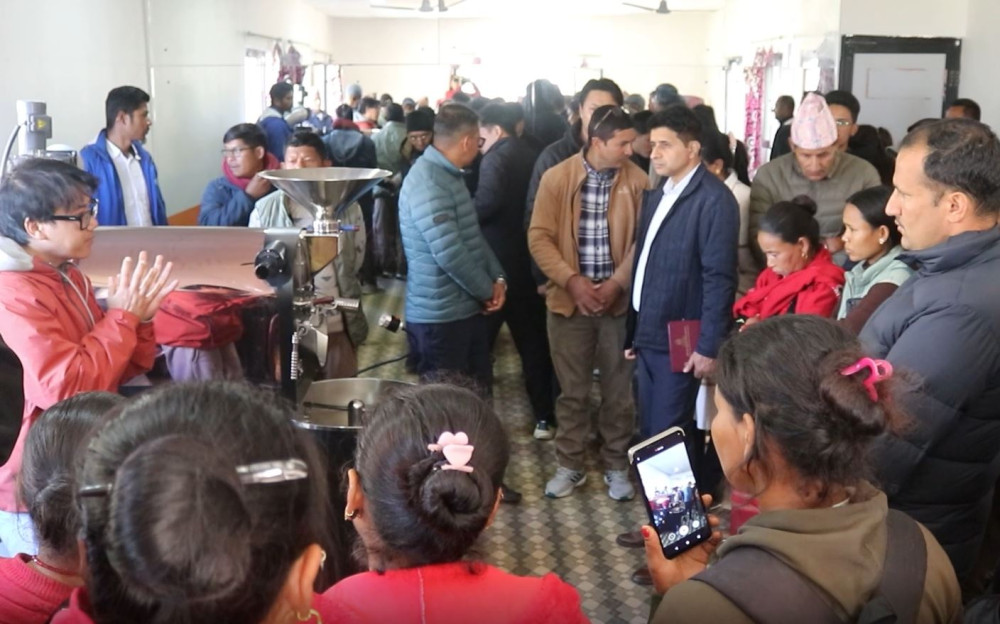 सिन्धुपाल्चोकका कफी उत्पादक किसानलाई प्राङ्गारिक चक्र प्रविधिसम्बन्धी तालिम